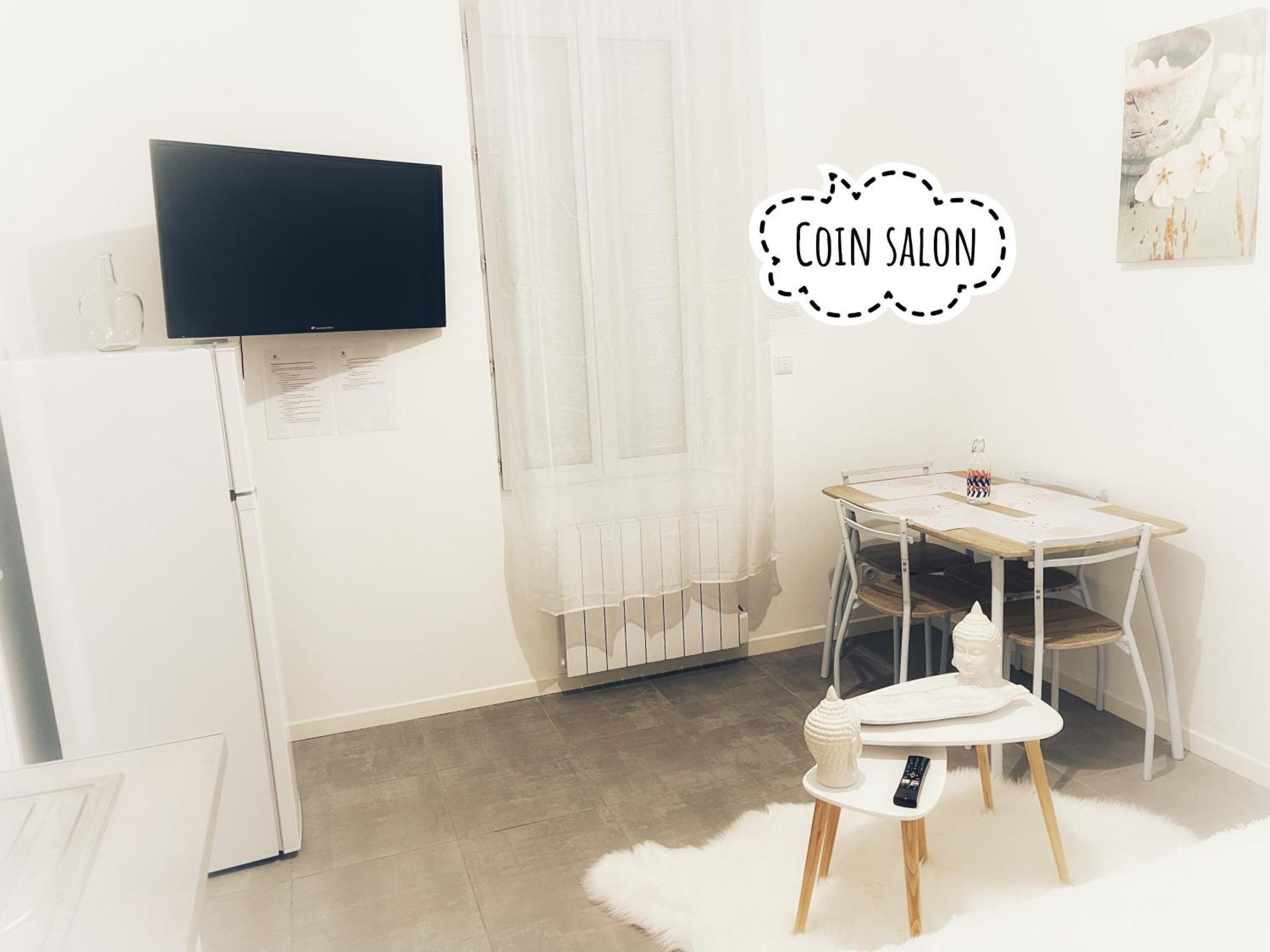Chery'S House Vierzon Εξωτερικό φωτογραφία